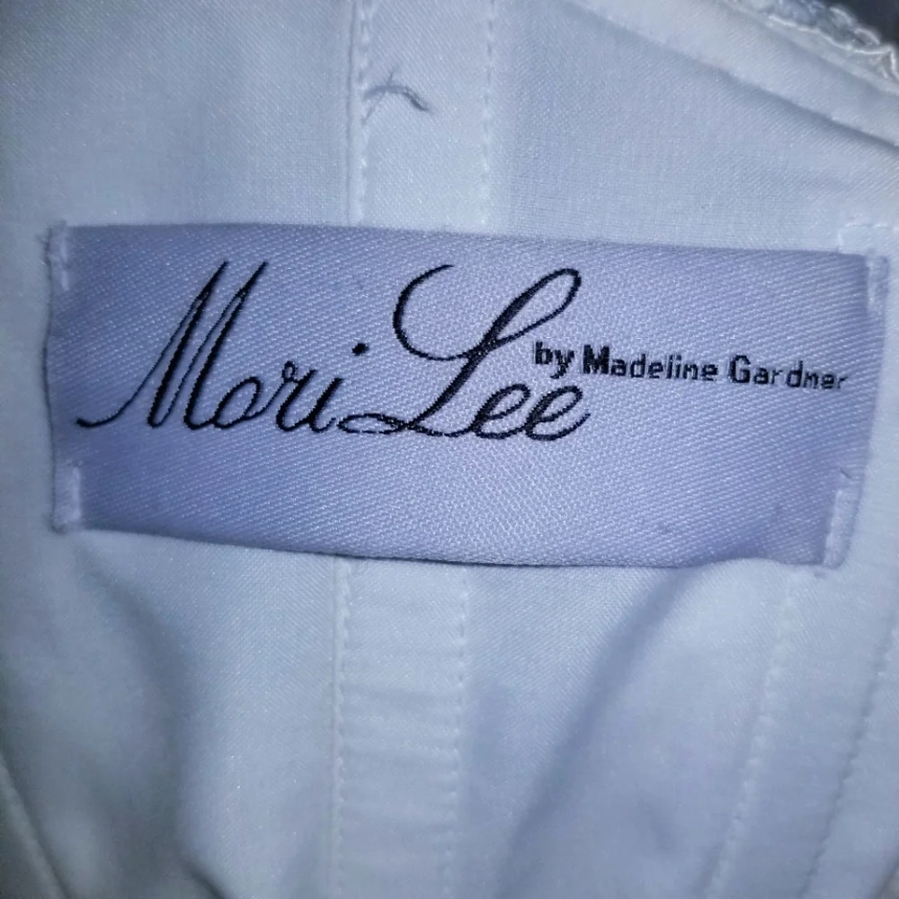 Mori Lee Wedding Gown - Picture 2 of 4